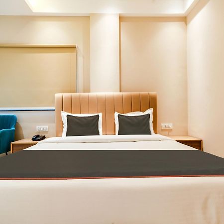 Collection O Hotel Mint Indore Luaran gambar