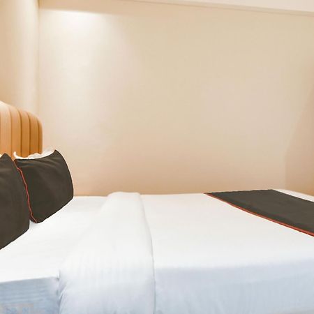 Collection O Hotel Mint Indore Luaran gambar
