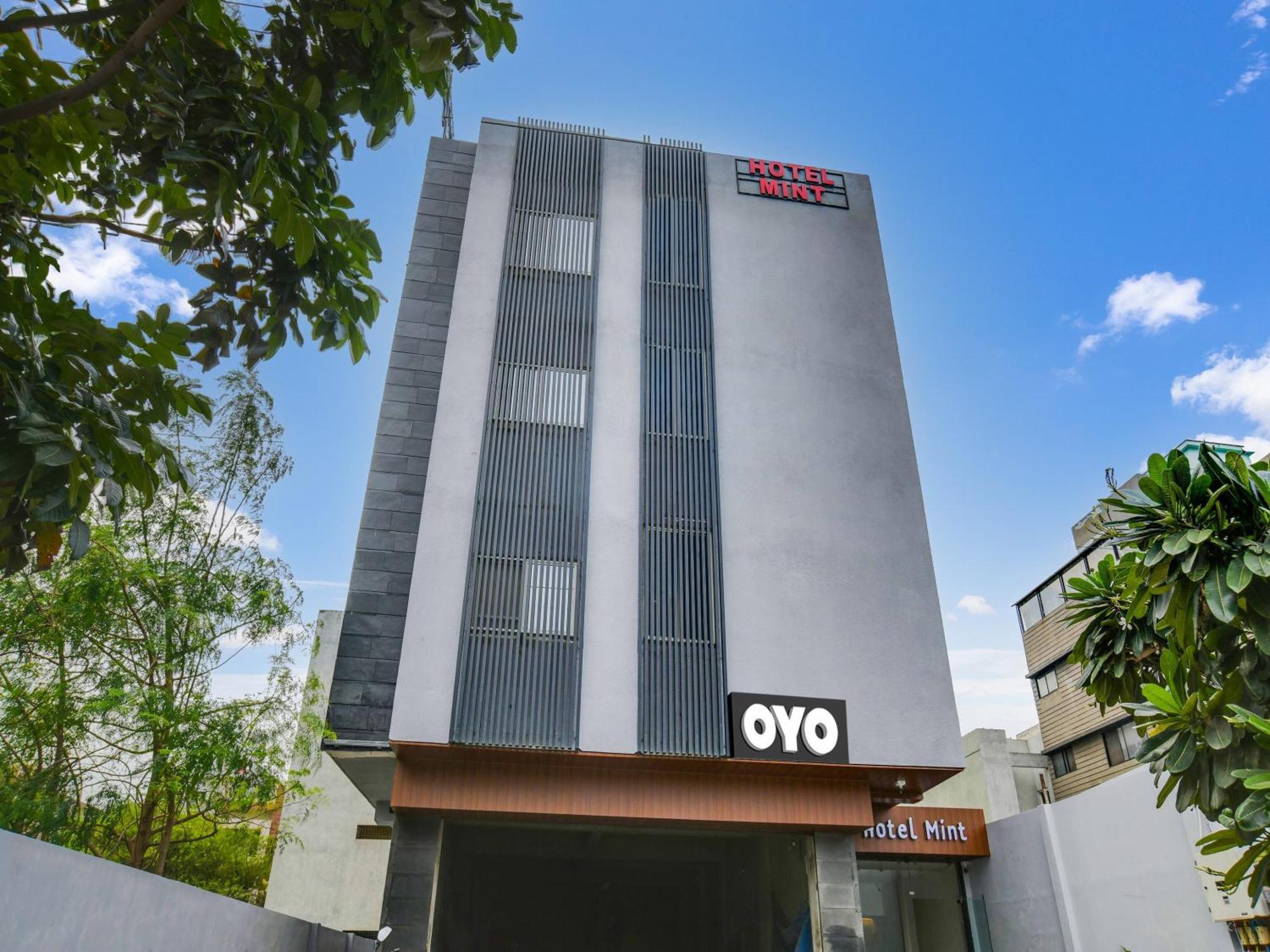 Collection O Hotel Mint Indore Luaran gambar